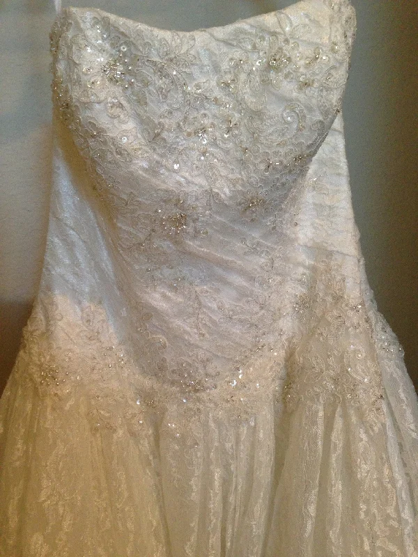 Special Promotion David's Bridal WG3561
