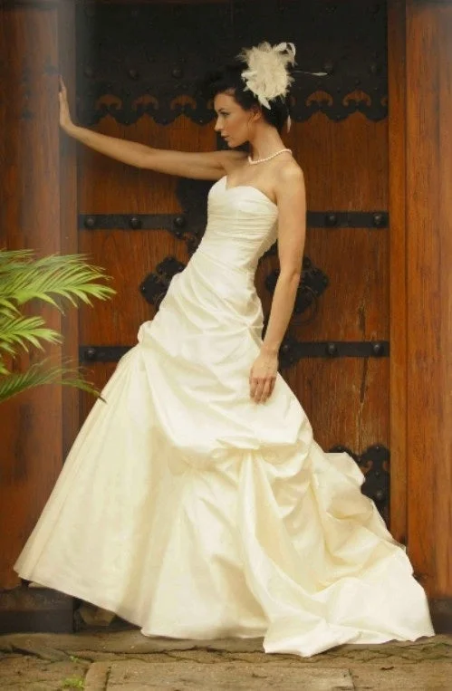 Reduced Prices Augusta Jones Bobbi