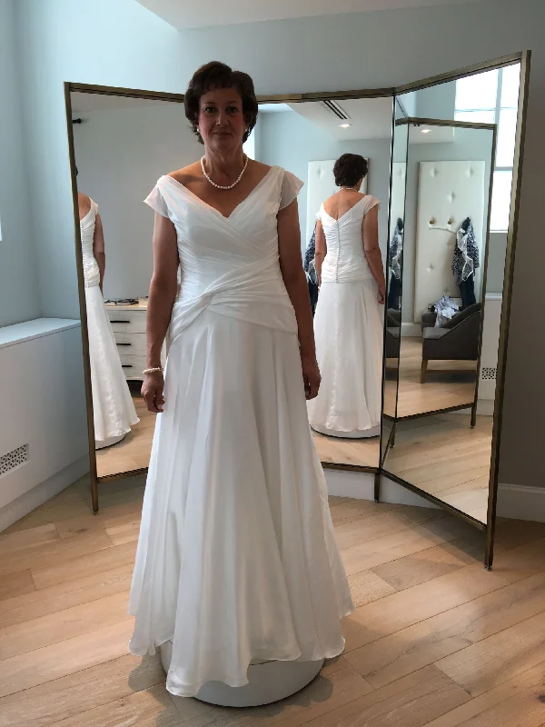 Anniversary Sale Augusta Jones Victoria