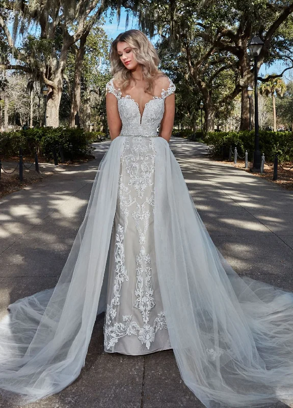 Best Deals Ashley & Justin 10773