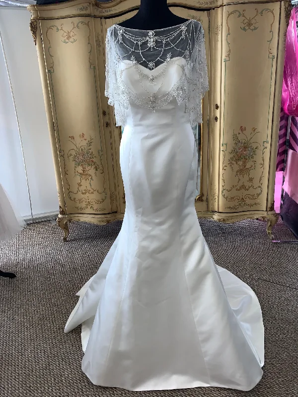Members Only Badgley Mischka Ally
