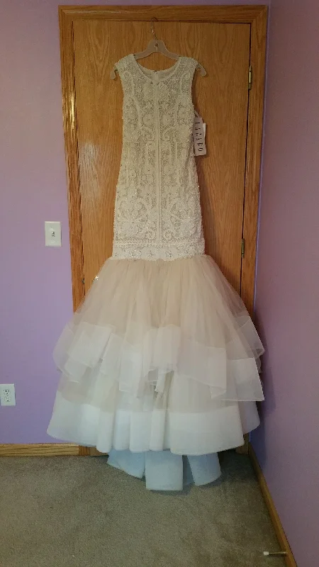 Online Only Lazaro 3301