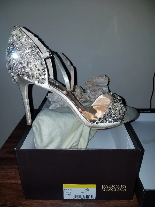 Season Finale Sale Badgley mischka