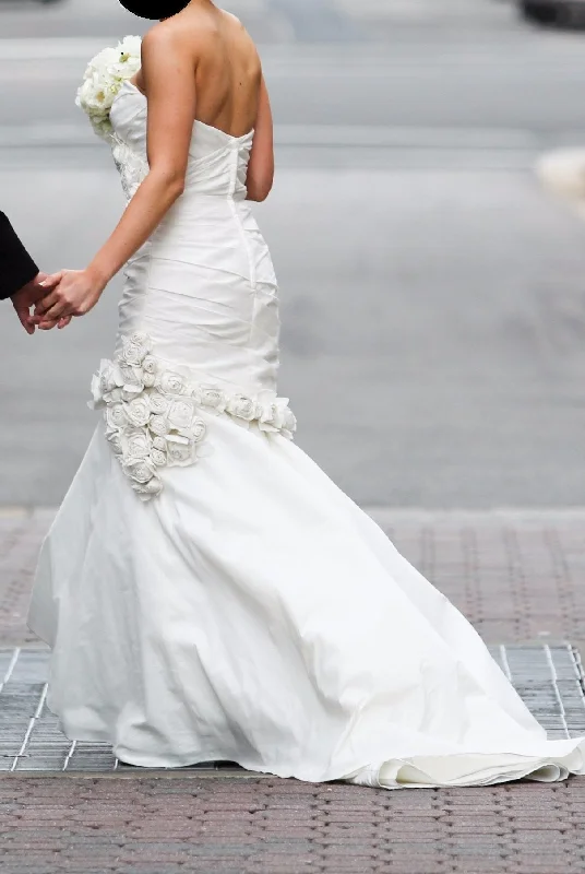 Weekend Flash Sale David Tutera Eva