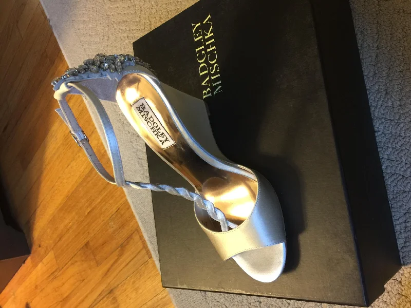 Season Finale Sale Badgley Mischka