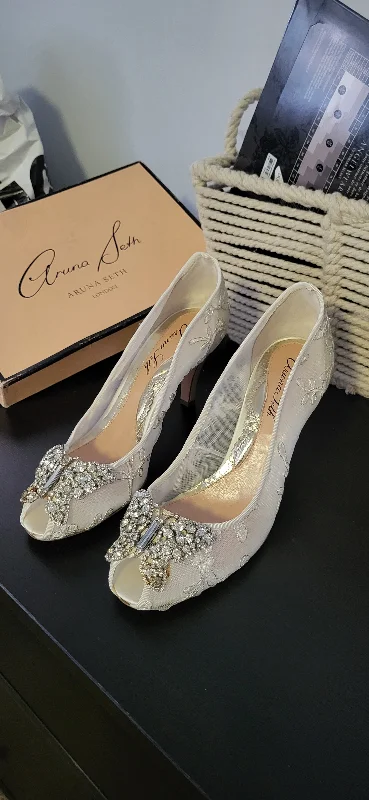 Price Drop Aruna Seth  6122