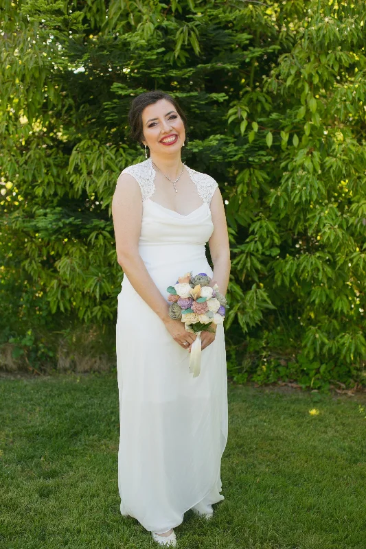 Final Clearance David's Bridal DB Studio