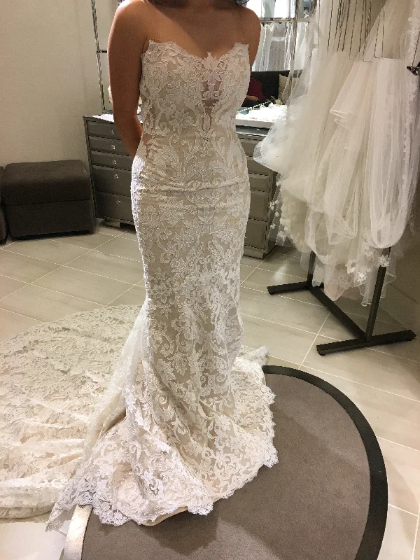 Deal of the Day Ines Di Santo Delight