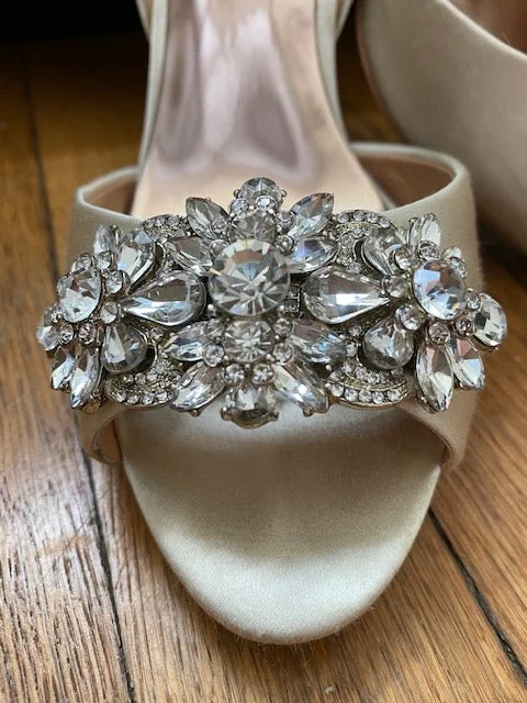 Huge Savings Badgley Mischka