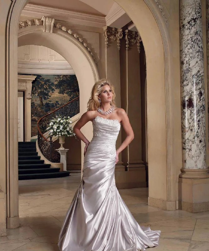 Price Slash David Tutera Mercedes