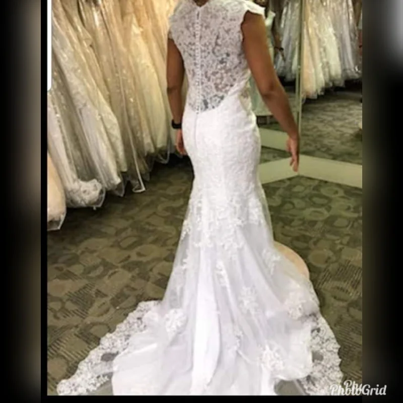 Blowout Sale Other White Lace Mermaid