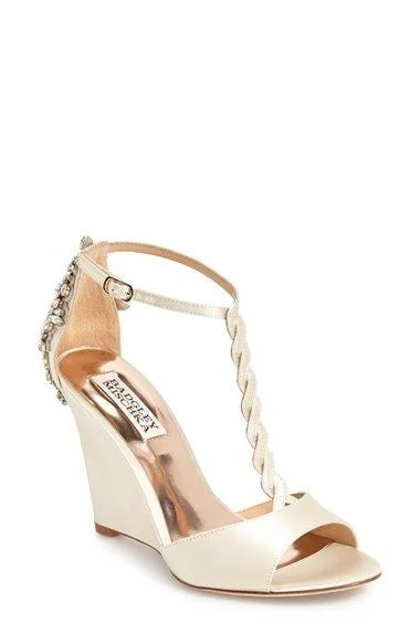 Take Advantage Badgley Mischka