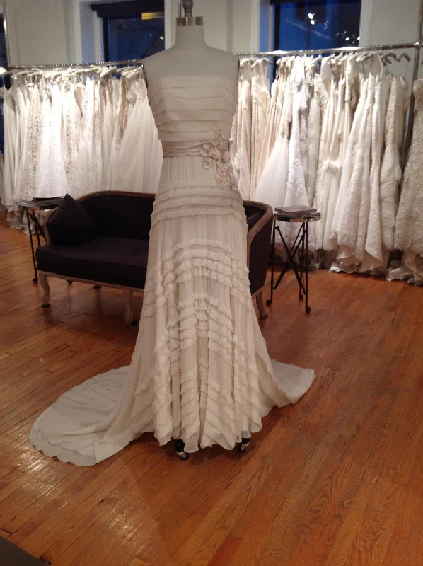 Act Fast Jenny Packham Hyacinth