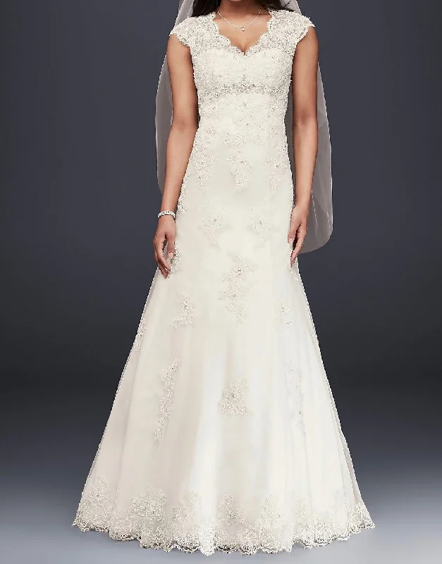 Price Reduction David's Bridal Cap Sleeve Lace Over Satin T3299