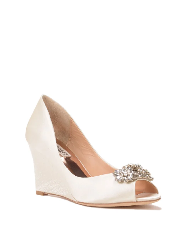 New Arrival Badgley Mischka
