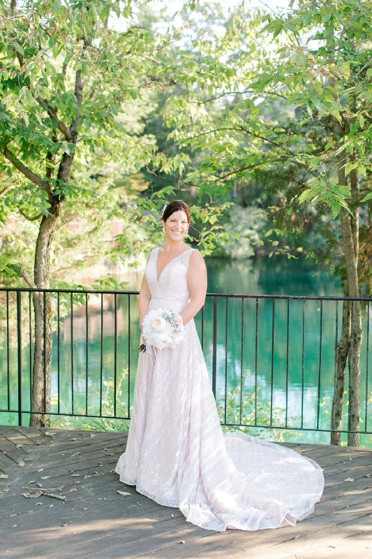 Season Finale Sale Ashley & Justin 10475
