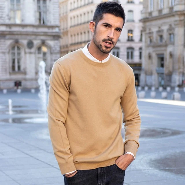 Shallow khaki