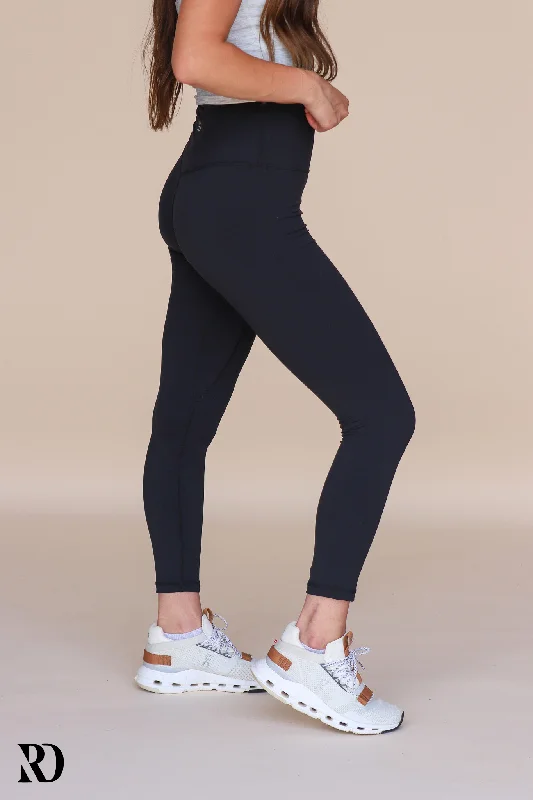 Steals and Deals BLACK VITAL LEGGINGS | RD ESSENTIALS