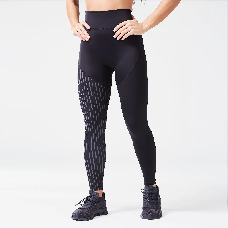 Price Smash Code Asymmetric Graphic Leggings - Black