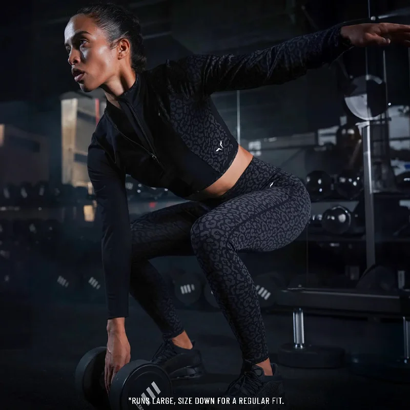 Price Reduction Core Agile ACT Leggings 27" - Black Print