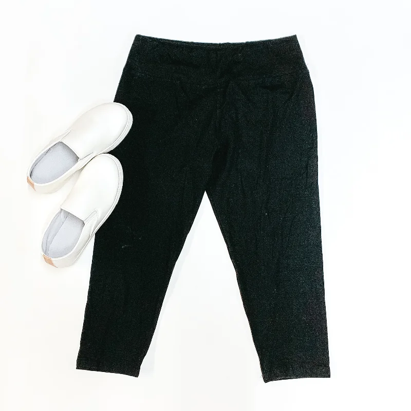 Final Clearance Plus Sizes | Running Through My Head Cropped Leggings in Black