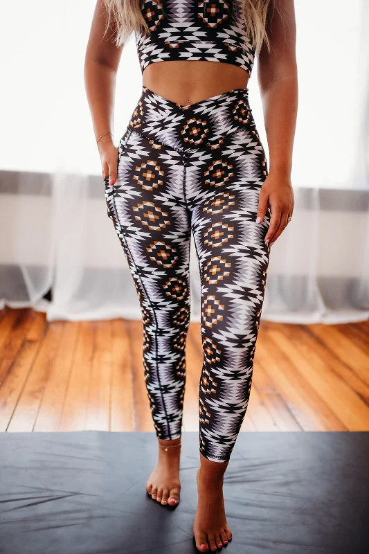 Final Sale DEL RIO FULL PRINT CROSSOVER LEGGINGS