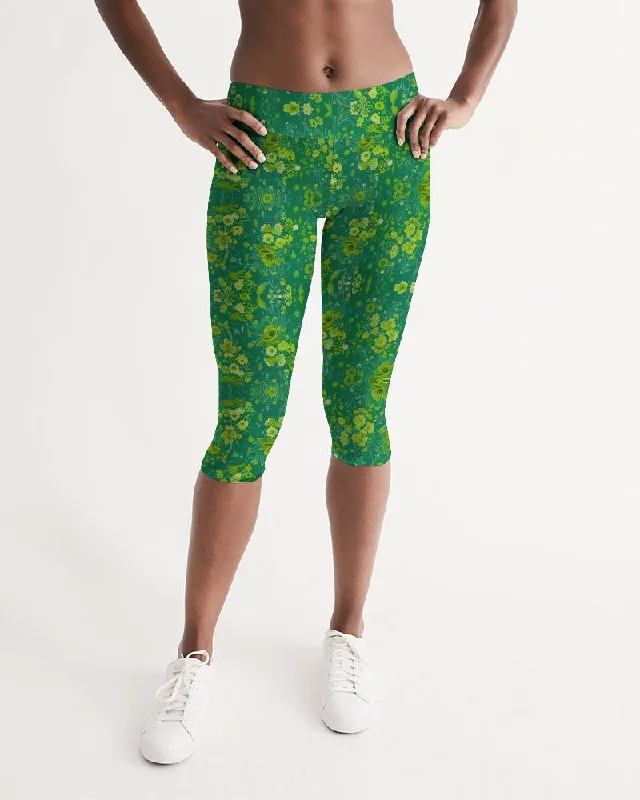 Sale Event Green lush Repeat pattern Women's Mid-Rise Capri