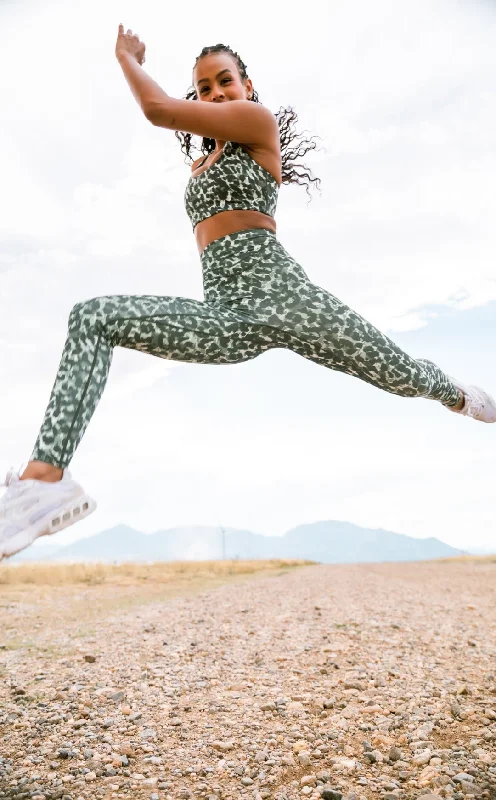 Customer Appreciation Sale Vitality Pulse™ Pant - Olive Feline