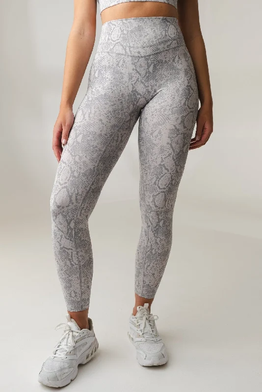 Bargain Bin Vitality Revive Pant - Iron Serpent