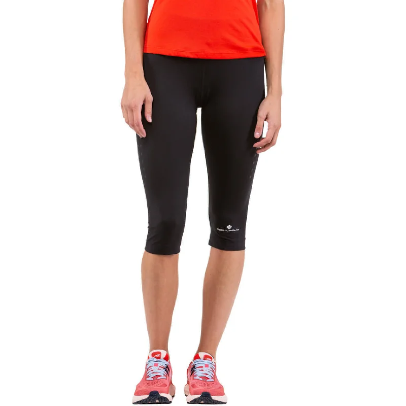 While Supplies Last Ronhill Core Womens 3/4 Capri Running Tights - Black