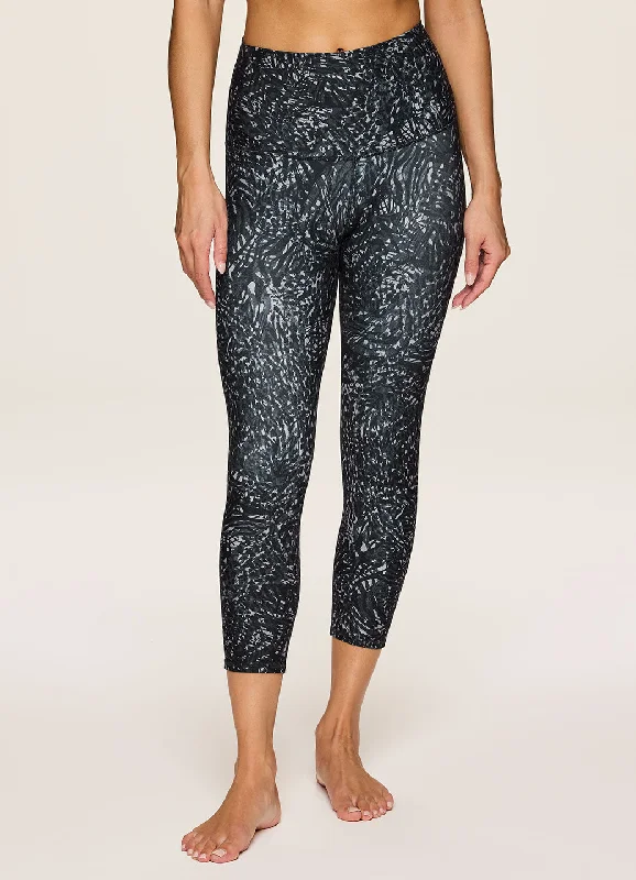 Clearance Event Scratch That Ultra Hold Capri