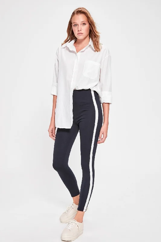 Inventory Reduction Navy Stripe Knitted Leggings