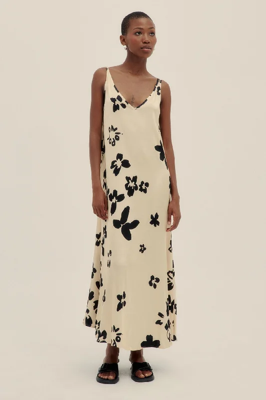 Savings Event Blossom Nat Dress