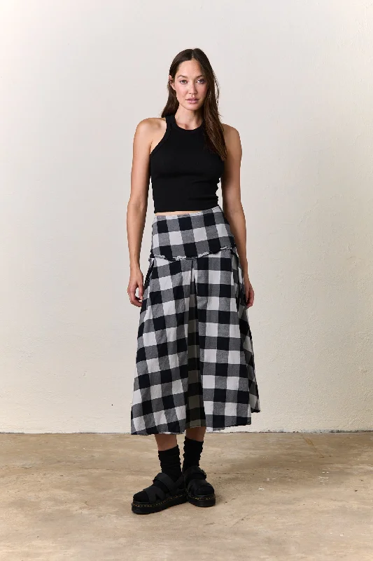 Online Only COLEEN PLAID SKIRT / VETTE