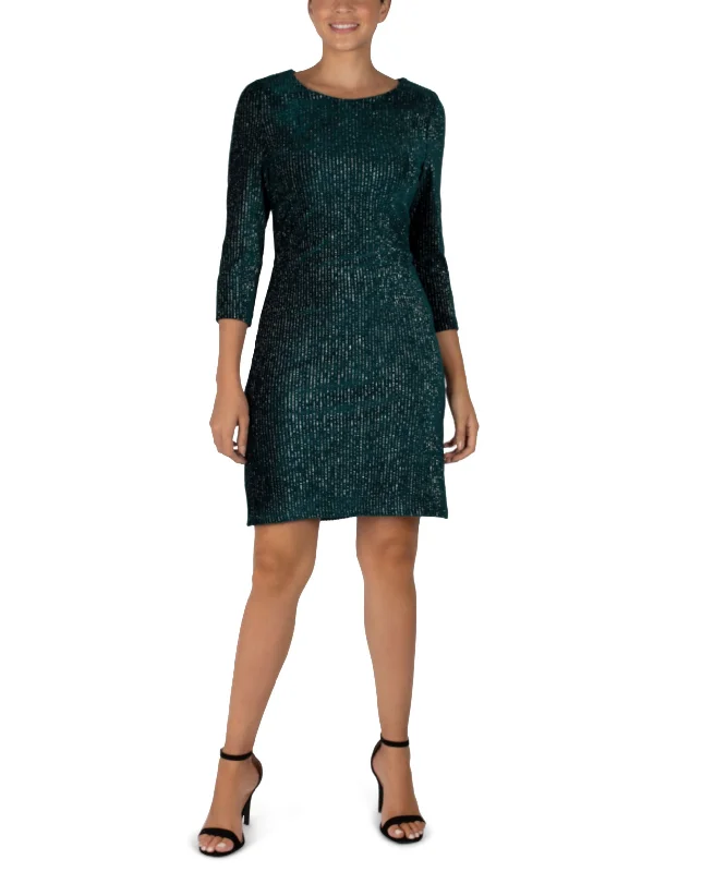 Price Fest Julia Jordan 3/4 Sleeve Shiny Textured Velvet Sheath Dress