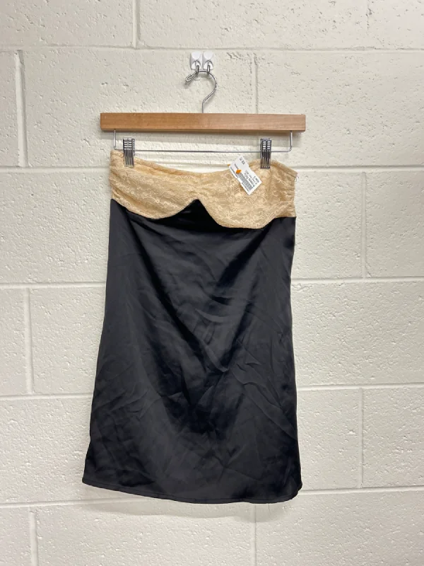 While Supplies Last Princess Polly Dress Size Small