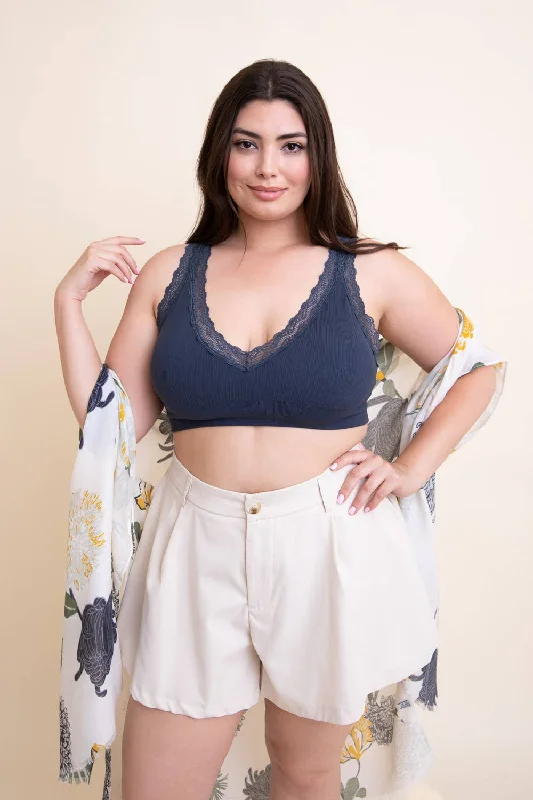 Midnight Madness Trendy Lace Trim Bralette for Plus Sizes